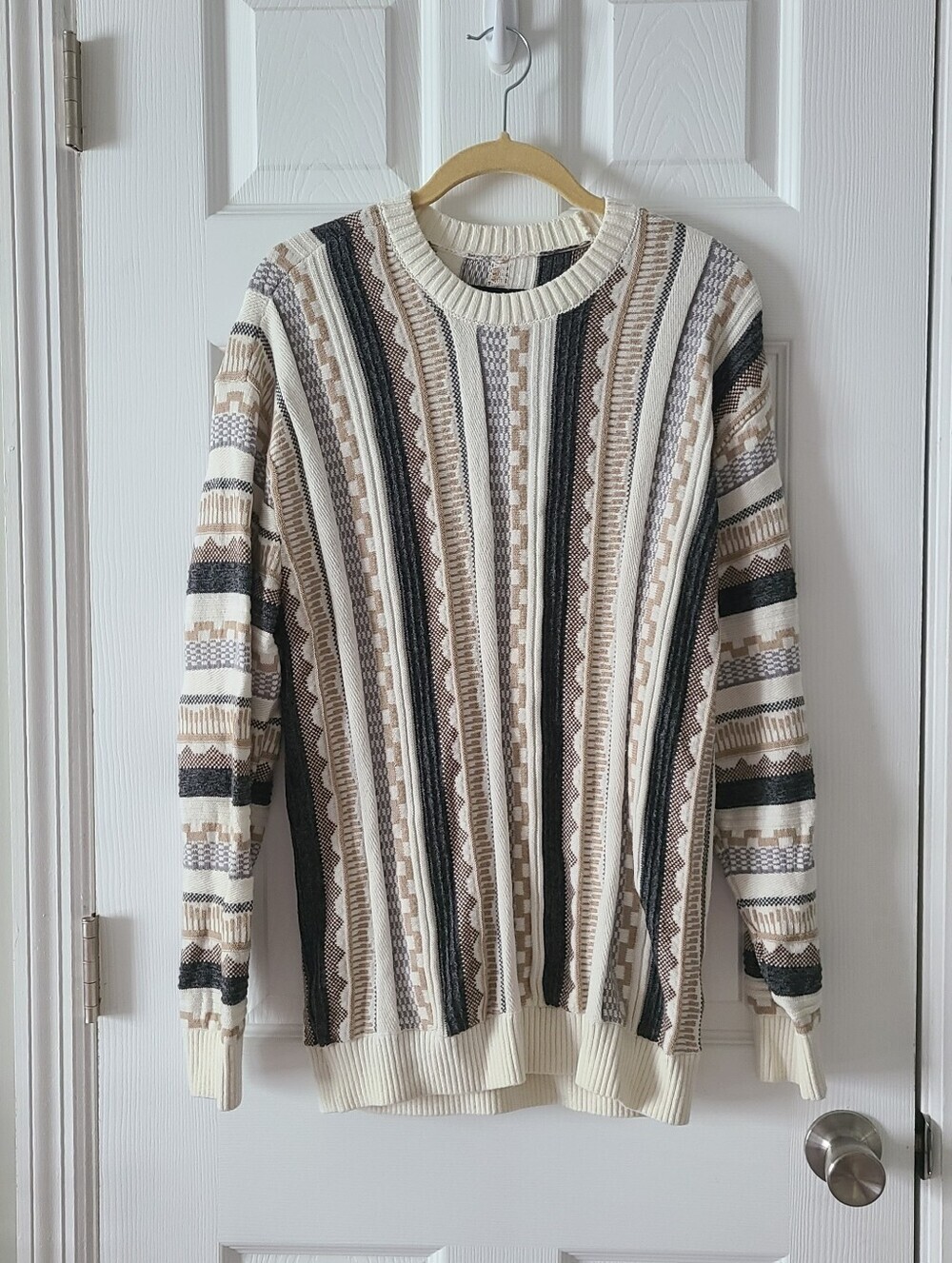 Hollister Coogi Style Sweater
